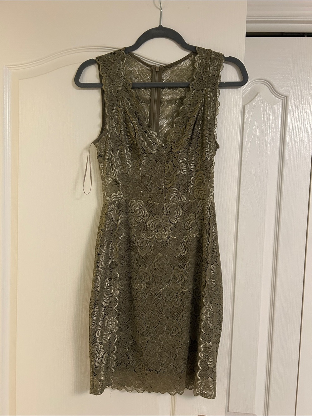 GUESS Olive Lace V-Neck Sleeveless Mini Dress